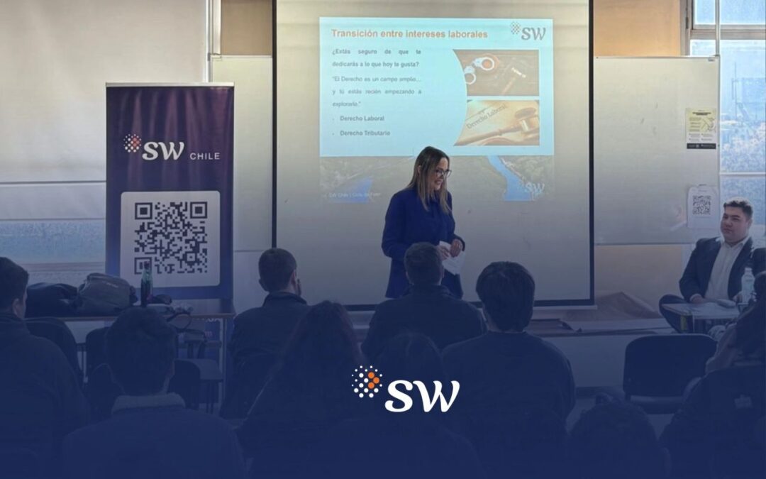 SW Chile fortalece el vínculo académico con estudiantes de Derecho en la Universidad Alberto Hurtado.